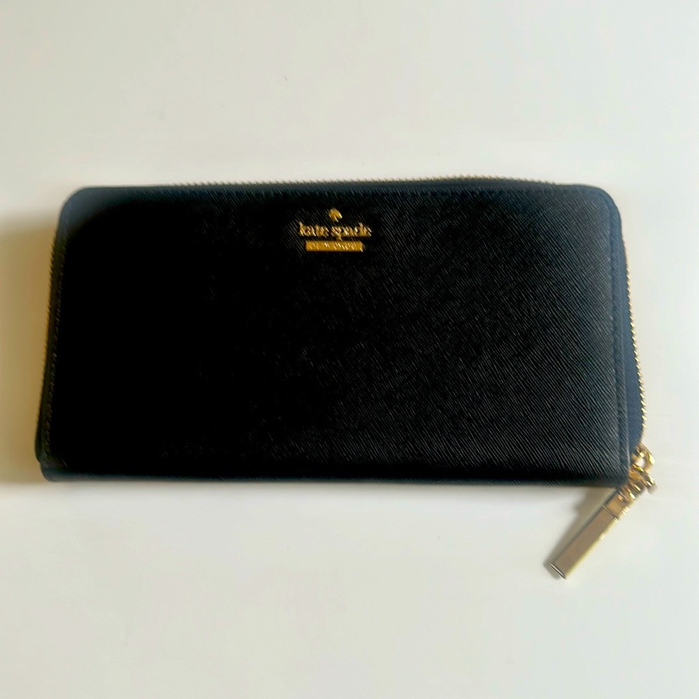 Kate Spade Wallet BRAND NEW WITH TAGS